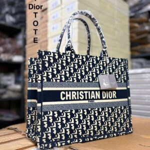 Chic Quilted Shoulder Bag